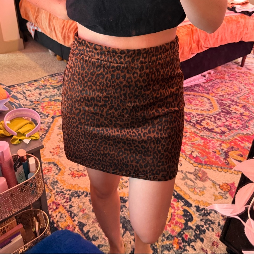 Wild Honey Brown Leopard Mini Skirt